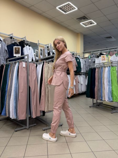 Женский медицинский костюм Луна лиловый короткий рукав с брюками Спорт-джоггер 06513 фото
