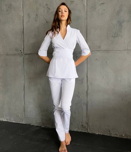 Жіночий медичний костюм Голді білий із брюками Стріт 51796 фото