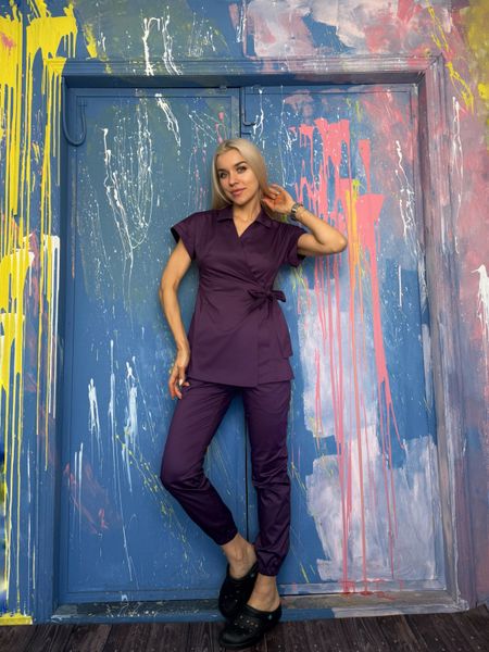 Жіночий медичний костюм Сесіл фіолет короткий рукав зі штанами Джоггер 7210 фото