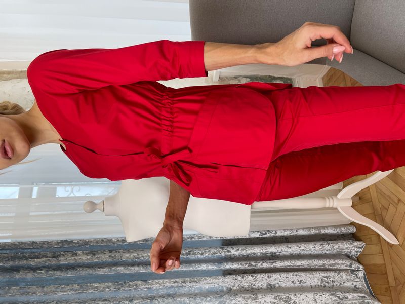 Жіночий медичний костюм Луна червоний зі штанами Слімс 1010 фото
